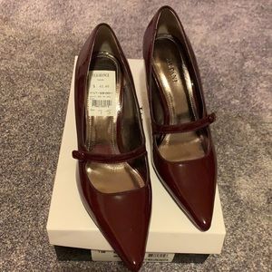 Alfani high heels size 7.5M color Merlot, NWT